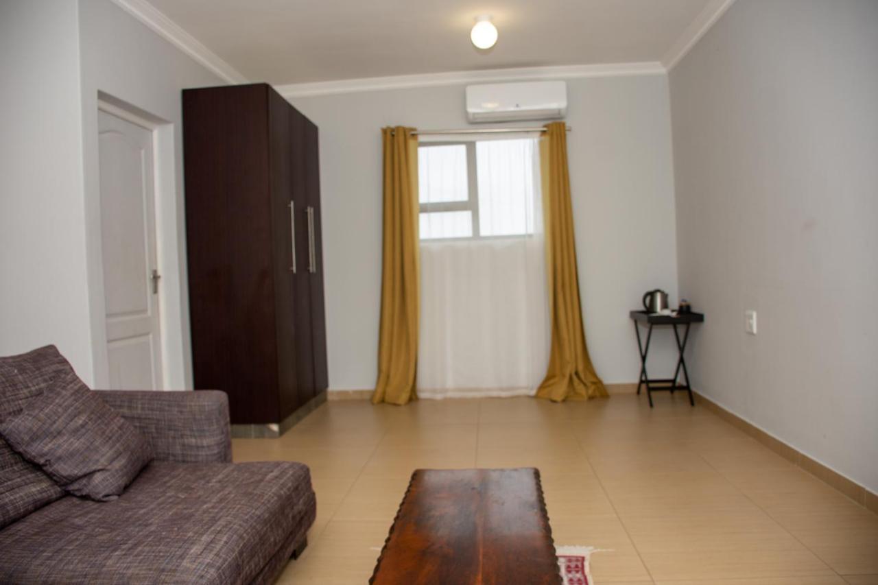Vikamana Guest House Ulundi Ngoại thất bức ảnh